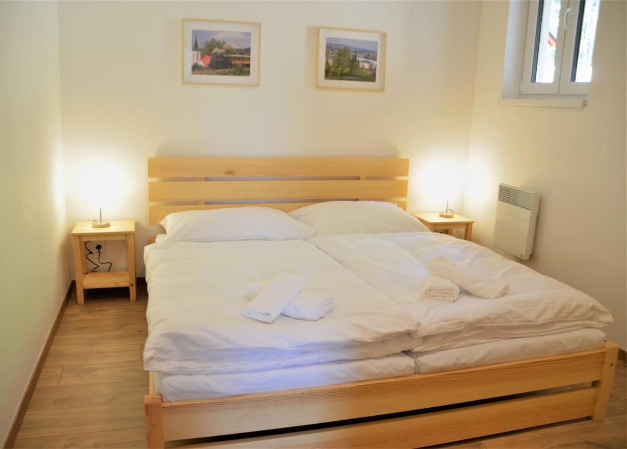 Apartmany Deluxe Sazava  Luaran gambar